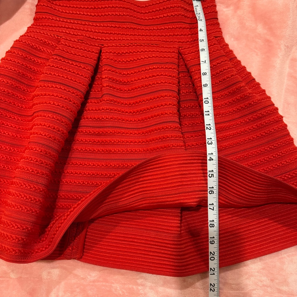 2 Piece H&M Red Skater Skirt & Matching Blazer Suit with Ribbed Pleats Size L/10 - Picture 16 of 16